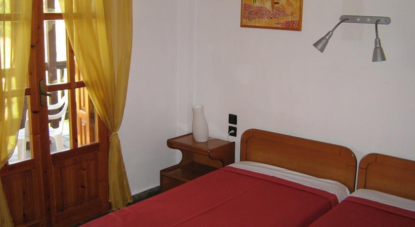 Hotel Panormos Palace Exterior foto
